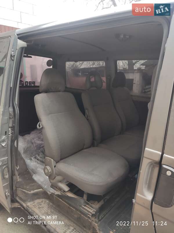 Минивэн Volkswagen Transporter 1998 в Киеве фото 6 Минивэн Volkswagen Transporter 1998 в Киеве