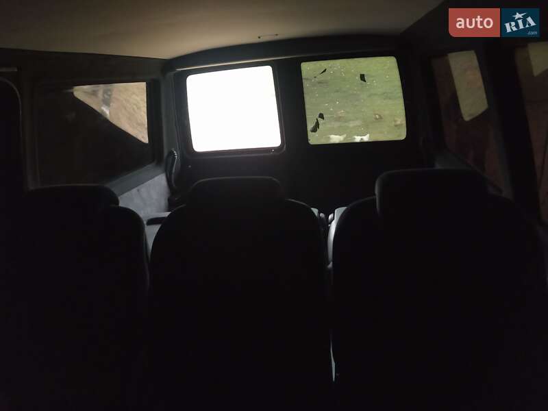 Универсал Volkswagen Transporter 2001 в Ужгороде