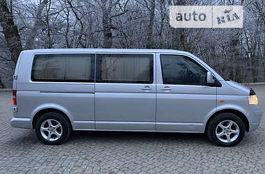 Минивэн Volkswagen Transporter 2006 в Черновцах