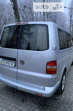 Минивэн Volkswagen Transporter 2006 в Черновцах