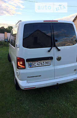 Минивэн Volkswagen Transporter 2015 в Львове