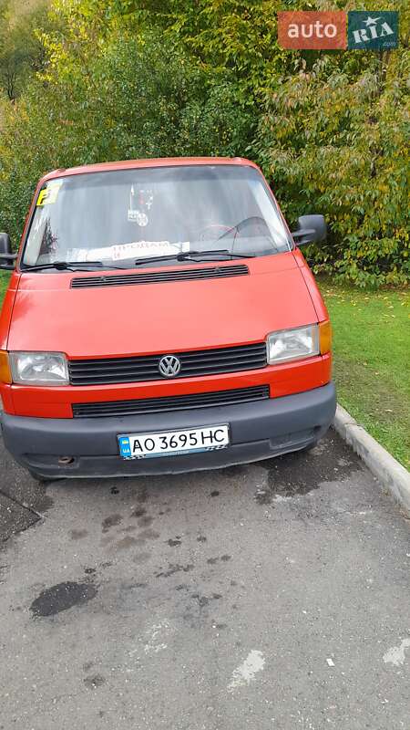 Минивэн Volkswagen Transporter 1996 в Рахове фото 2 Минивэн Volkswagen Transporter 1996 в Рахове
