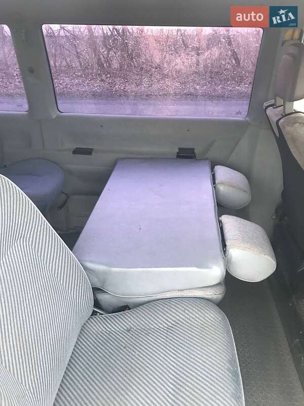 Мінівен Volkswagen Transporter 1999 в Ватутіному