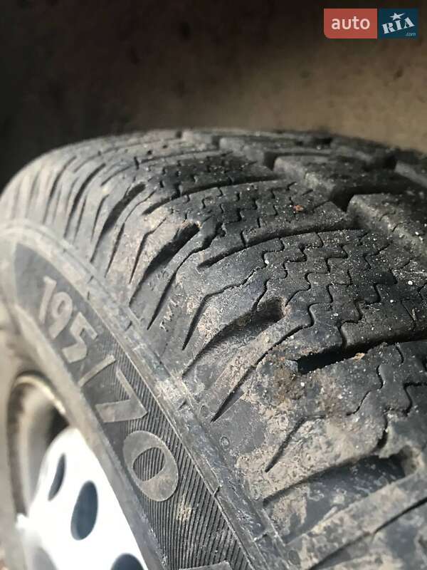 Мінівен Volkswagen Transporter 1999 в Ватутіному