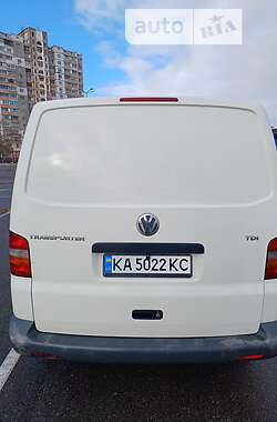 Минивэн Volkswagen Transporter 2004 в Киеве