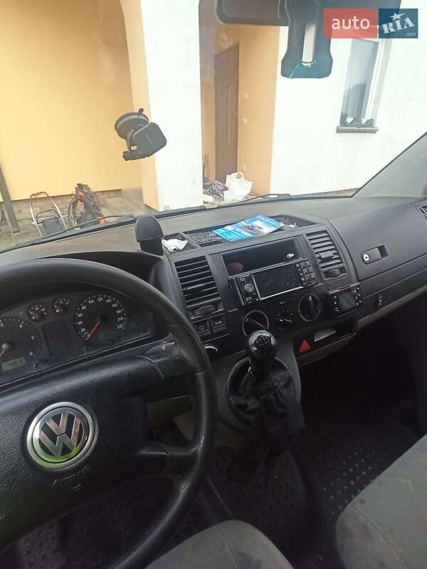 Минивэн Volkswagen Transporter 2006 в Ковеле