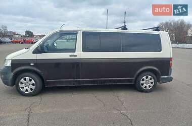 Вантажопасажирський фургон Volkswagen Transporter 2005 в Києві