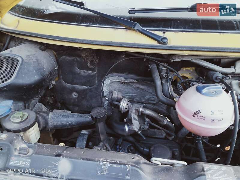 Минивэн Volkswagen Transporter 1999 в Новояворовске