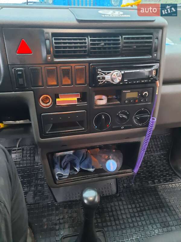 Минивэн Volkswagen Transporter 2001 в Надворной