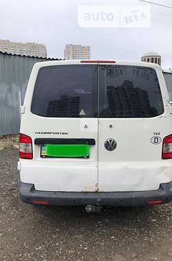 Мінівен Volkswagen Transporter 2004 в Києві