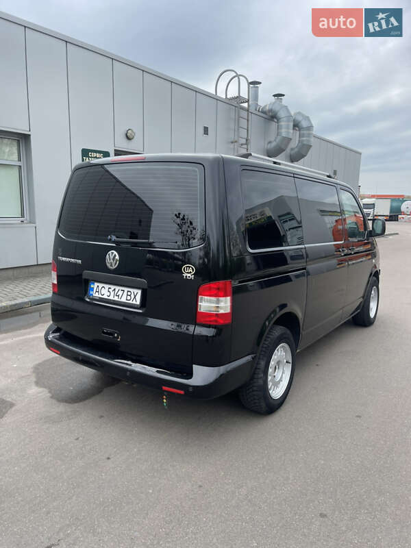 Минивэн Volkswagen Transporter 2007 в Любомле