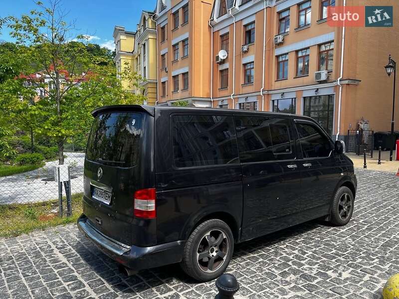Минивэн Volkswagen Transporter 2005 в Киеве