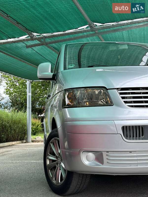 Минивэн Volkswagen Transporter 2009 в Ивано-Франковске