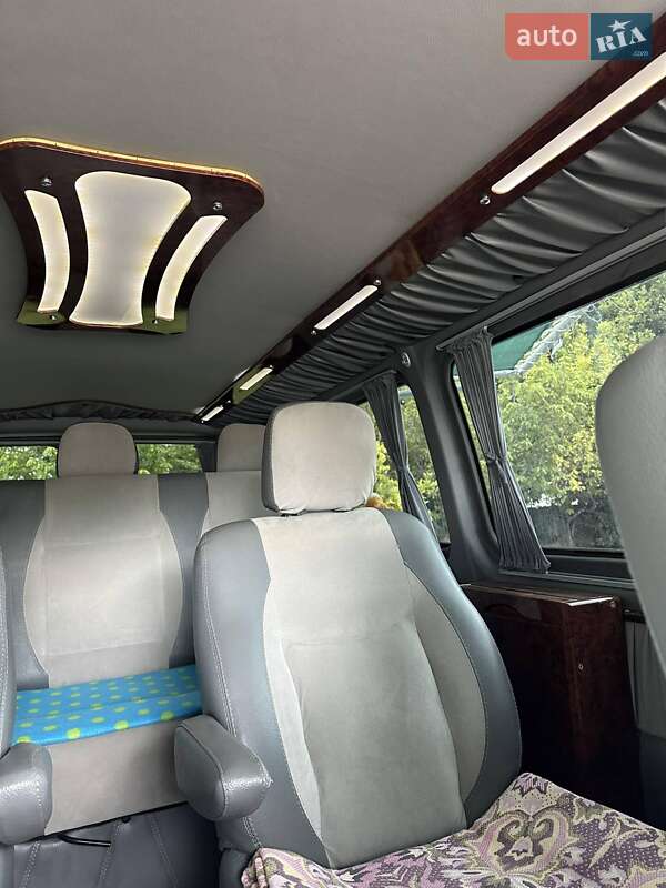 Минивэн Volkswagen Transporter 2009 в Ивано-Франковске