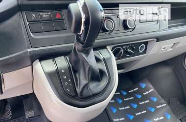 Минивэн Volkswagen Transporter 2018 в 