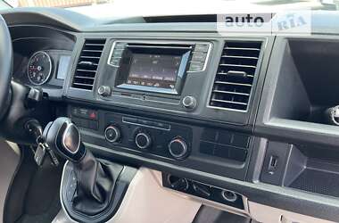 Минивэн Volkswagen Transporter 2018 в 