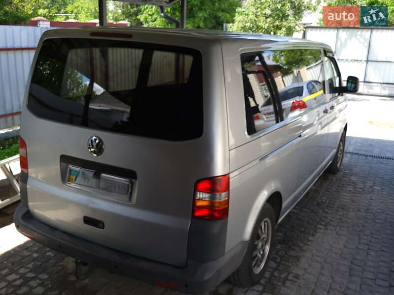 Минивэн Volkswagen Transporter 2008 в Коростышеве