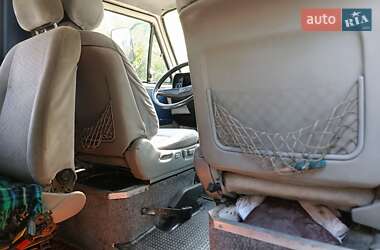 Минивэн Volkswagen Transporter 1988 в 