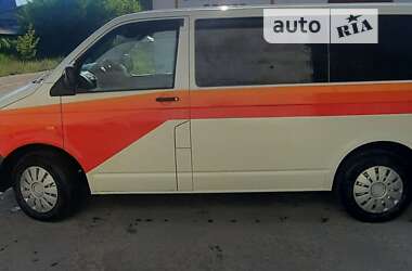 Мінівен Volkswagen Transporter 2007 в Сарнах