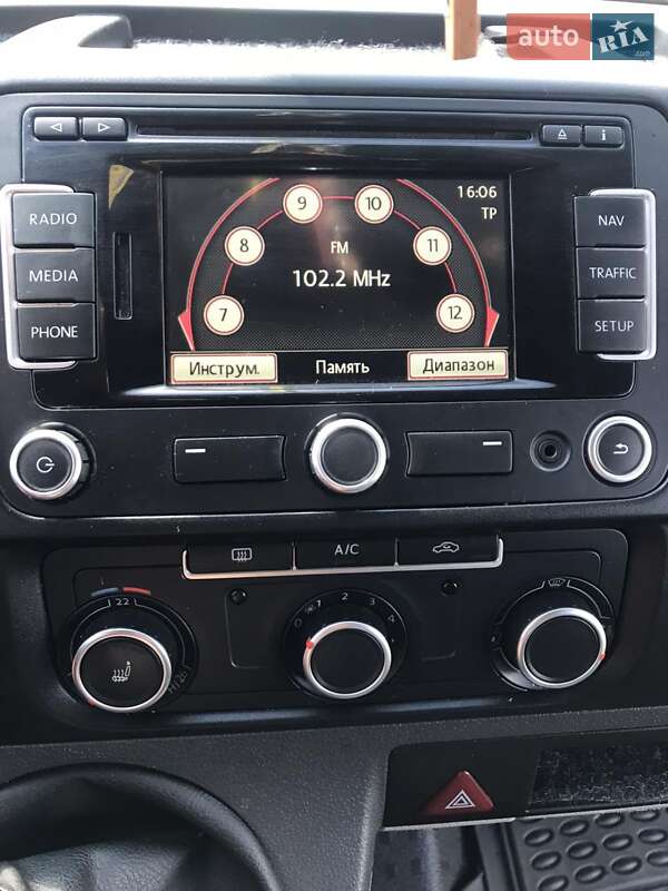 Минивэн Volkswagen Transporter 2015 в Красилове