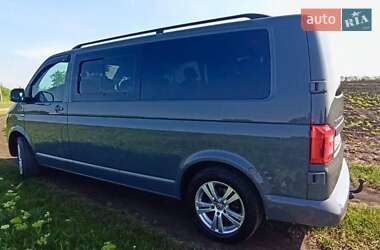 Минивэн Volkswagen Transporter 2017 в 