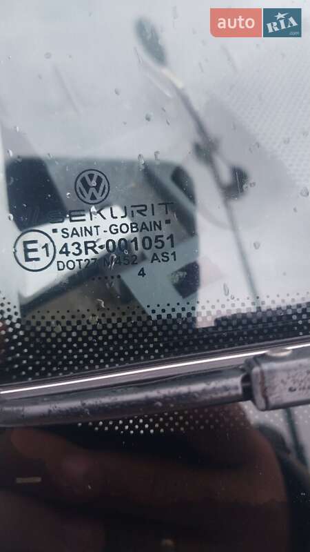 Мінівен Volkswagen Transporter 2004 в Івано-Франківську