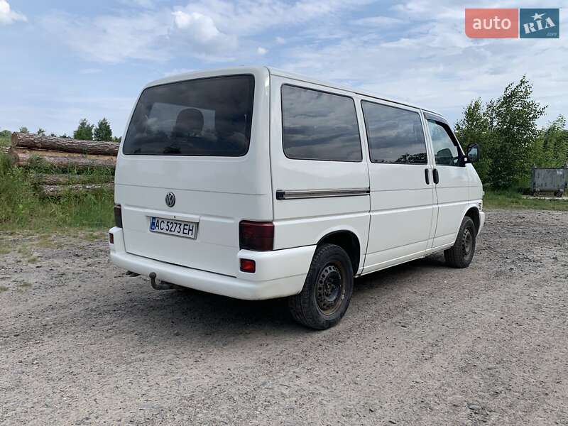 Минивэн Volkswagen Transporter 2000 в Луцке