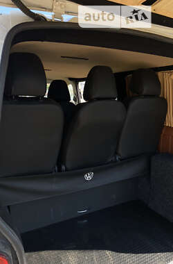 Минивэн Volkswagen Transporter 2013 в Снятине