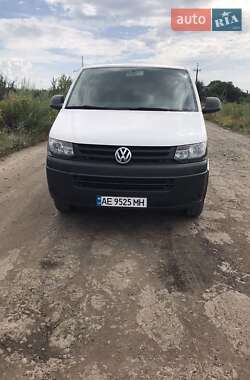 Микроавтобус Volkswagen Transporter 2015 в Покровском