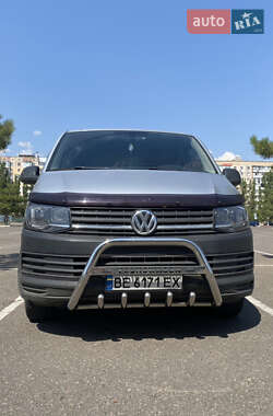 Минивэн Volkswagen Transporter 2016 в 