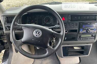Минивэн Volkswagen Transporter 2002 в 