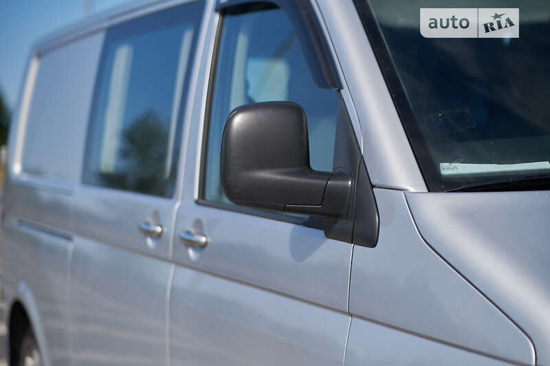Минивэн Volkswagen Transporter 2007 в Хмельницком