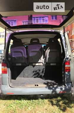 Мінівен Volkswagen Transporter 2006 в 