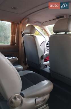 Минивэн Volkswagen Transporter 2007 в 