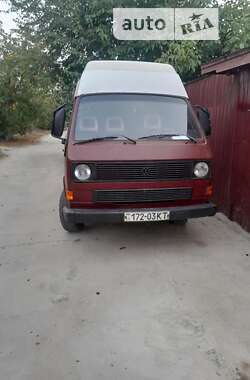 Грузовой фургон Volkswagen Transporter 1986 в Киеве