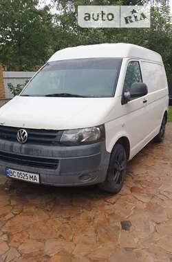 Вантажний фургон Volkswagen Transporter 2011 в Львові