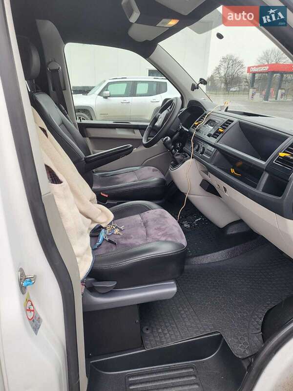 Минивэн Volkswagen Transporter 2018 в Луцке