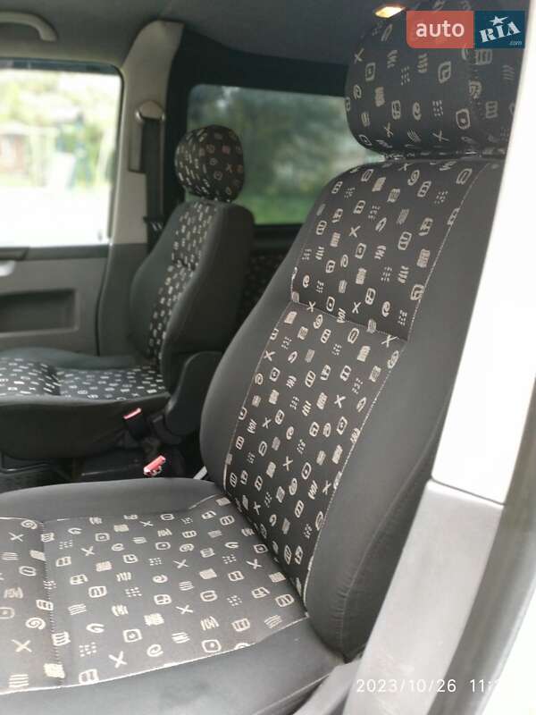 Минивэн Volkswagen Transporter 2007 в Луцке