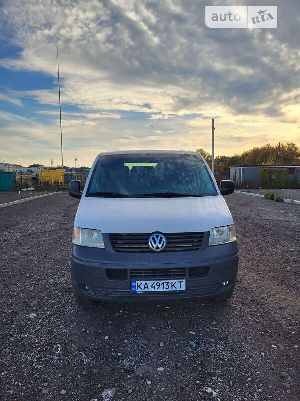 Мінівен Volkswagen Transporter 2007 в Вишневому