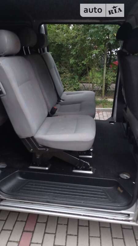 Мінівен Volkswagen Transporter 2005 в Львові фото 4 Мінівен Volkswagen Transporter 2005 в Львові