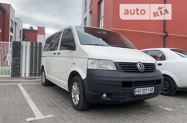 Мінівен Volkswagen Transporter 2004 в Києві