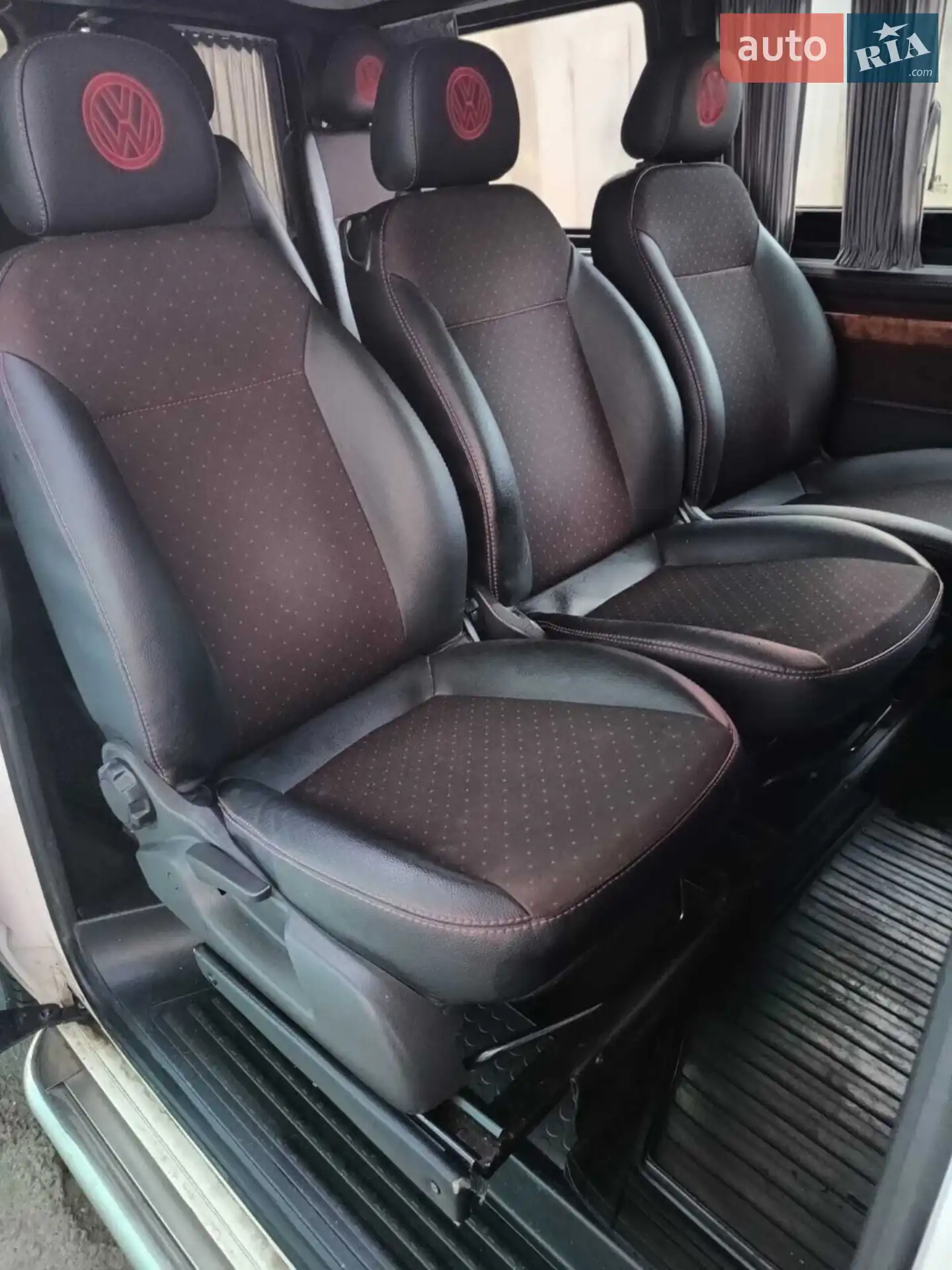 2011 Volkswagen Transporter - мініатюра 12