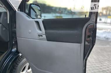 Минивэн Volkswagen Transporter 2000 в 