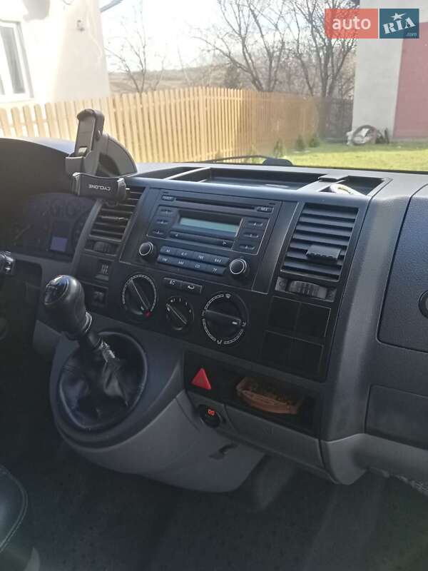 Минивэн Volkswagen Transporter 2008 в Коломые