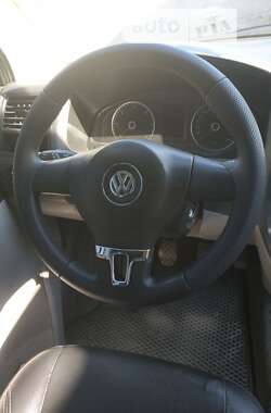 Мінівен Volkswagen Transporter 2010 в Кривому Розі