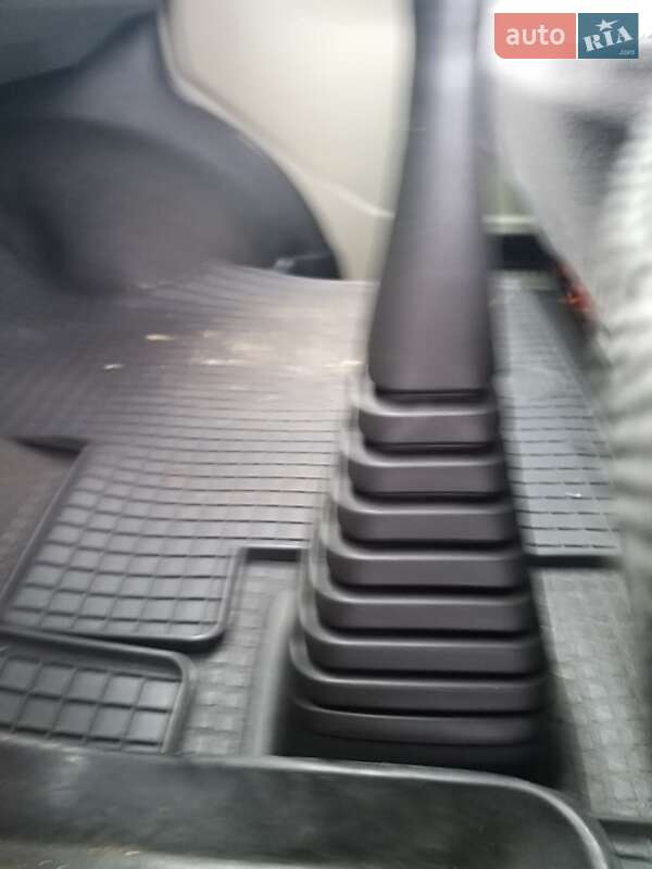 Минивэн Volkswagen Transporter 1997 в Черкассах