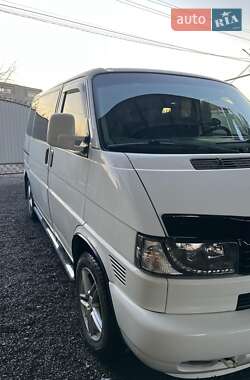 Минивэн Volkswagen Transporter 2000 в Ужгороде