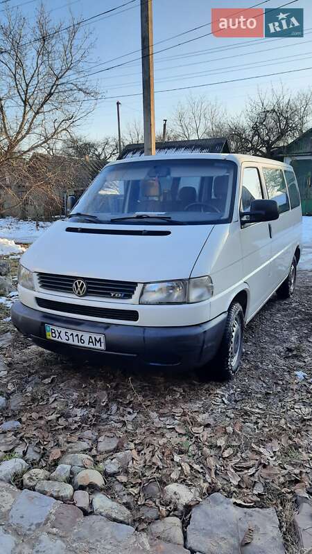 Мінівен Volkswagen Transporter 2001 в Кам'янець-Подільському