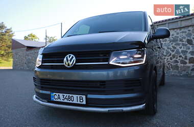 Вантажний фургон Volkswagen Transporter 2017 в Черкасах