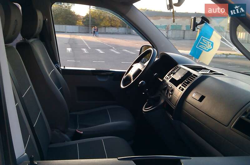 Минивэн Volkswagen Transporter 2005 в Тернополе